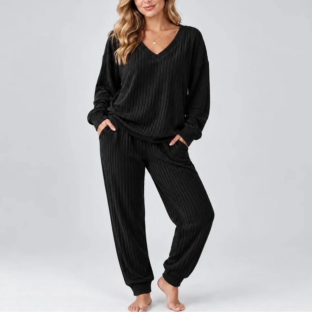 Nora V-Neck Ribbed Lounge Set