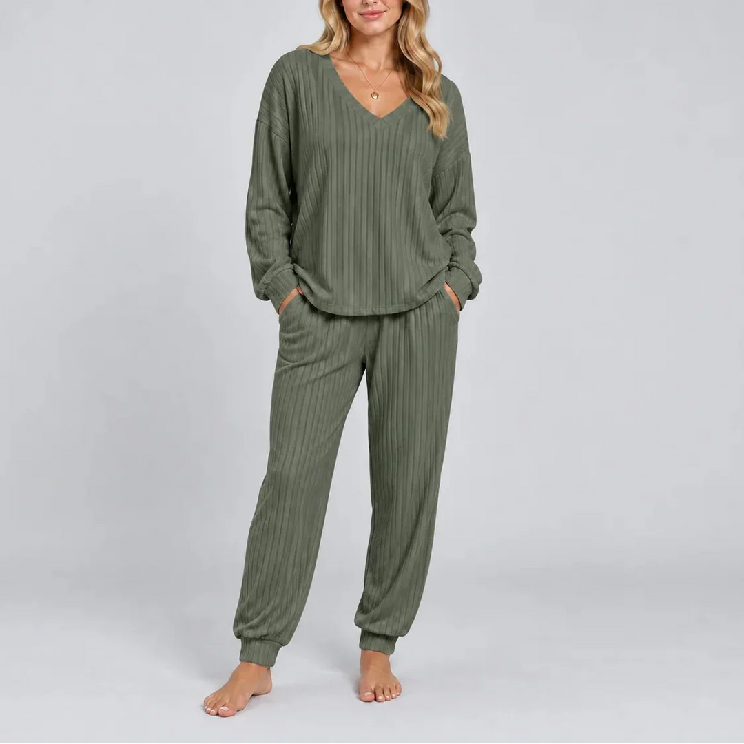 Nora V-Neck Ribbed Lounge Set