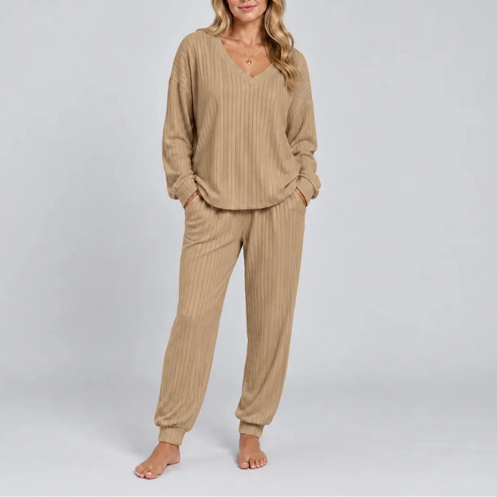 Nora V-Neck Ribbed Lounge Set