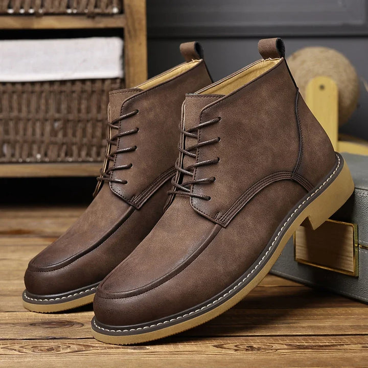 Emmett Moc Toe Chukka