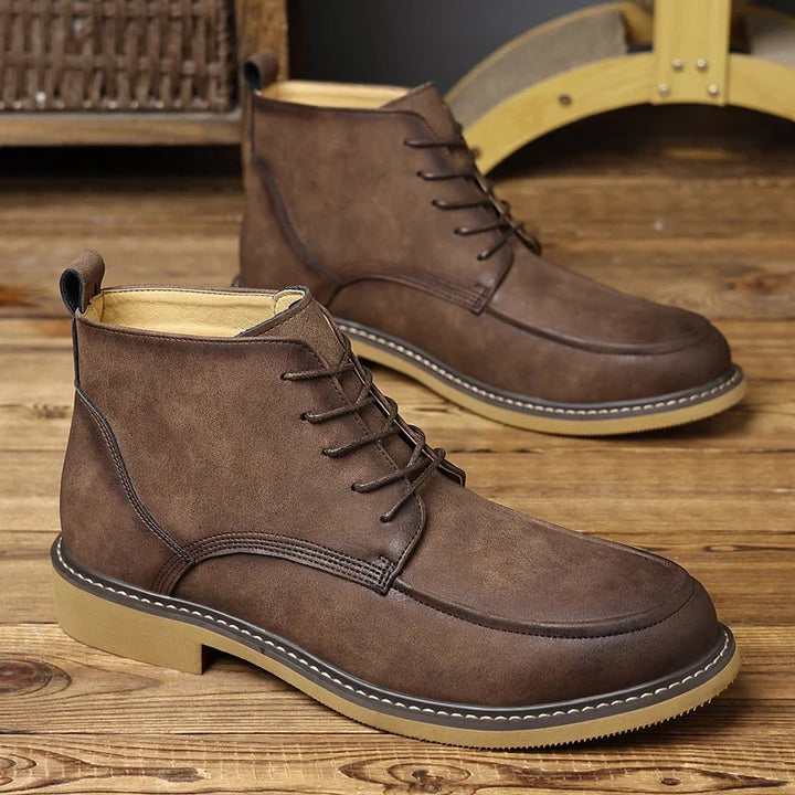 Emmett Moc Toe Chukka