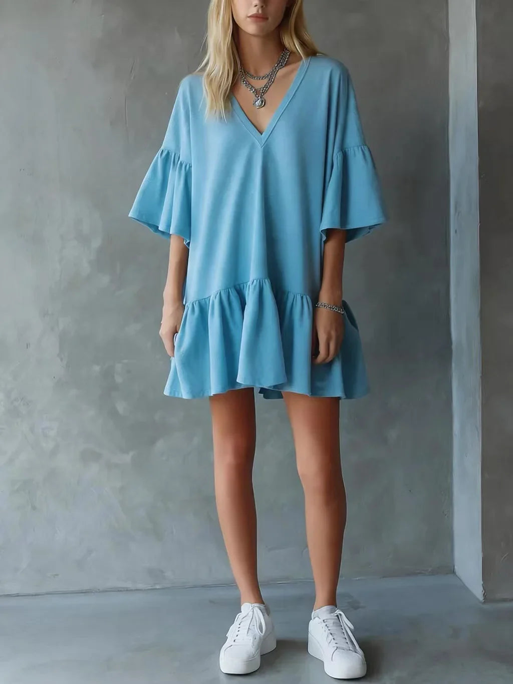 Nosmi Lightweight V Neck Mini Dress