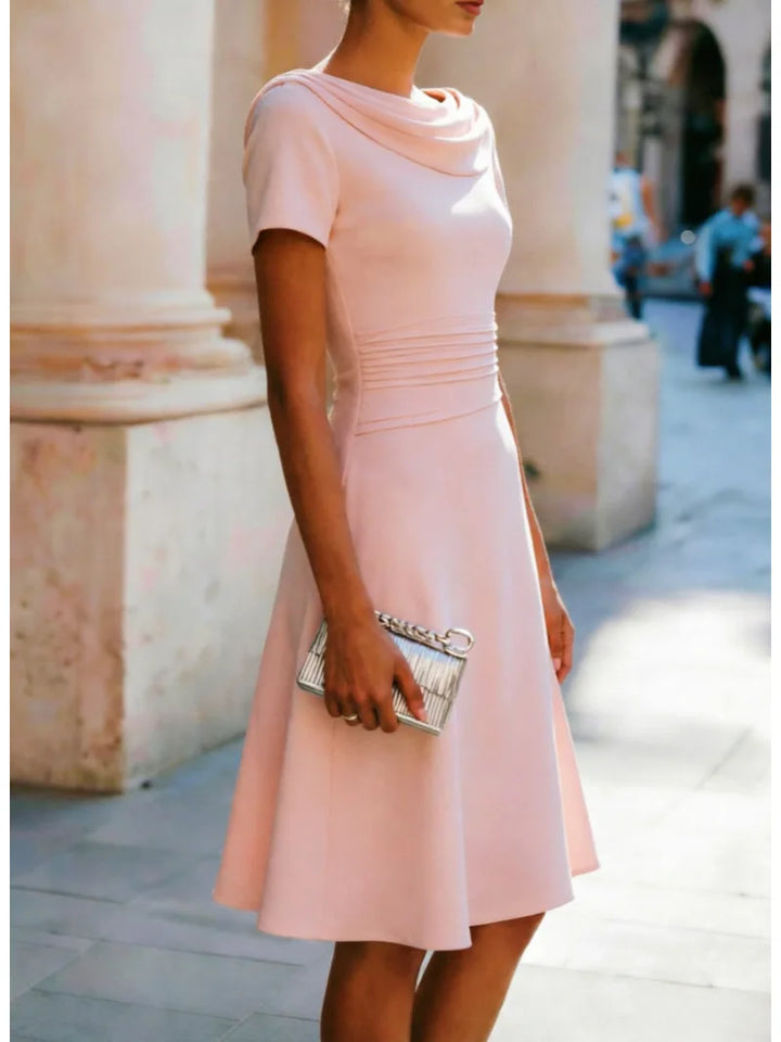Solana Elegant Relaxed Midi Dress