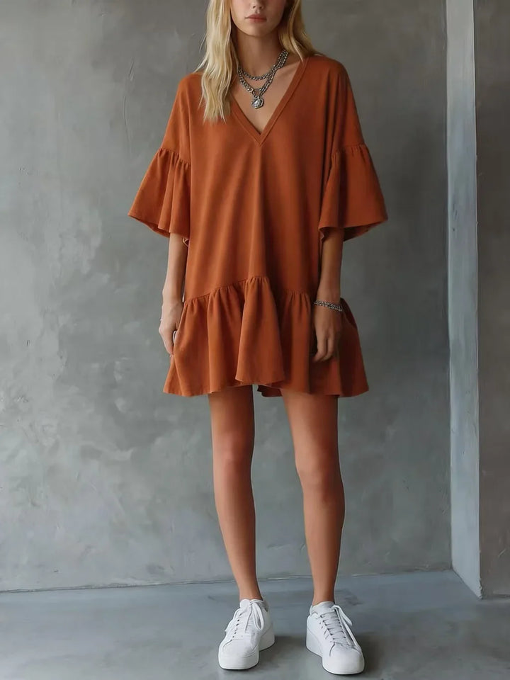 Nosmi Lightweight V Neck Mini Dress