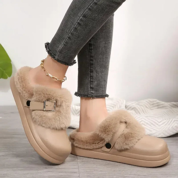 Maia Platform Fur Clog
