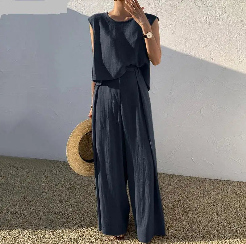Raina Chic Relaxed Linen Set