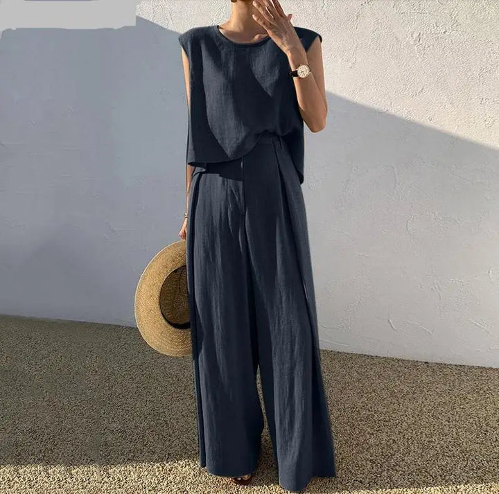 Raina Chic Relaxed Linen Set