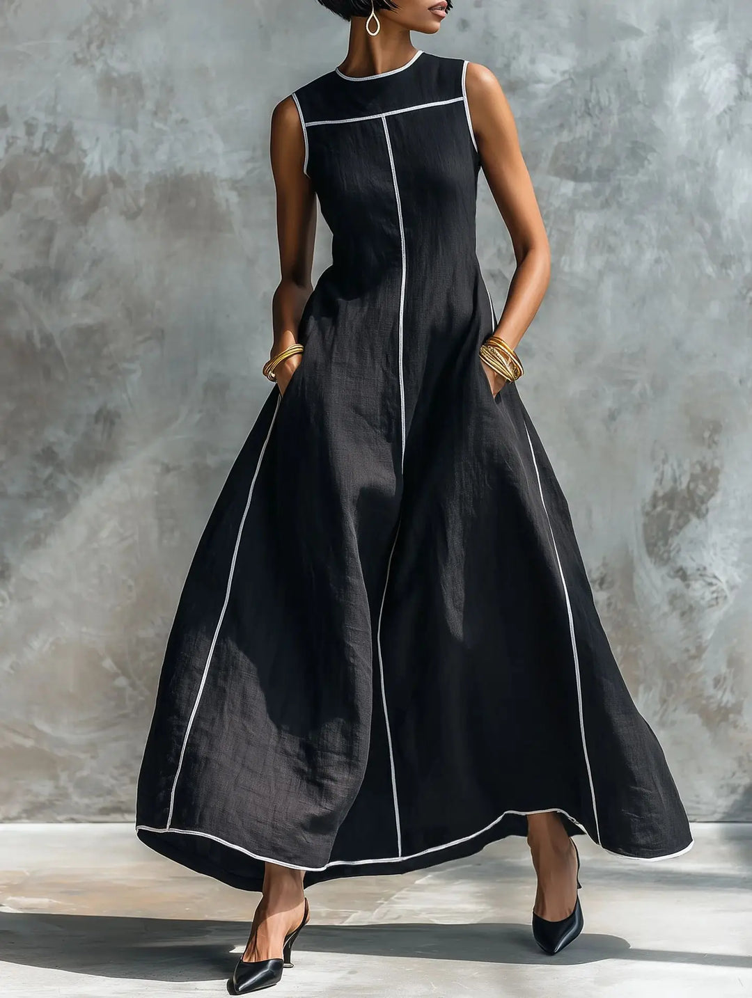 Anouk Elegant Flowy Maxi Dress
